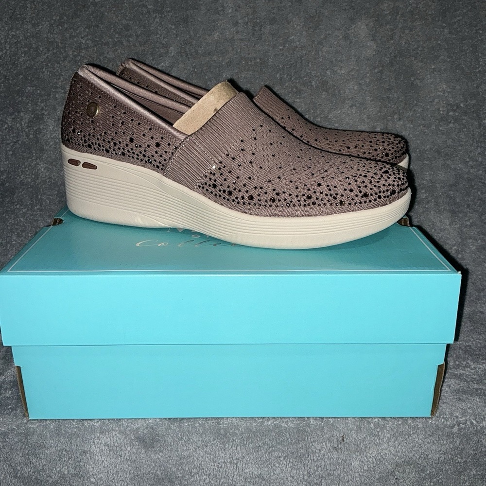 Martha Stewart Women Skechers Pier-Lite Sparkle Slip-Ons Mocha Color Sz 11 NEW!